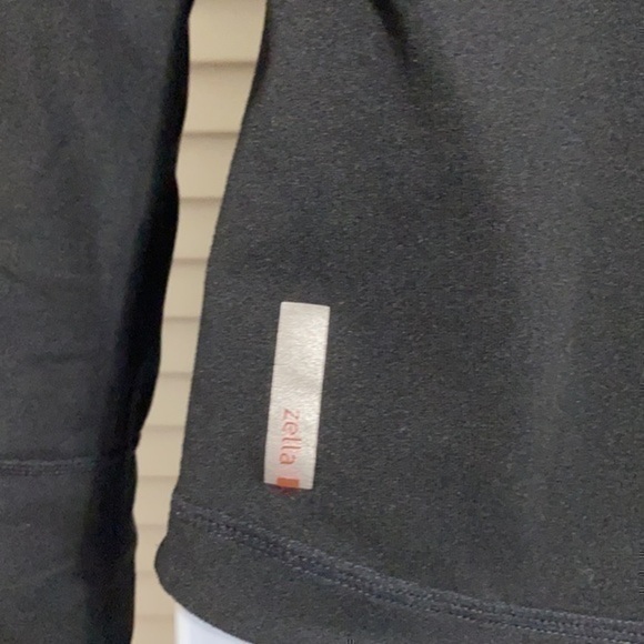Zella Ruched Sleeve Workout Jacket ! - Picture 8 of 13